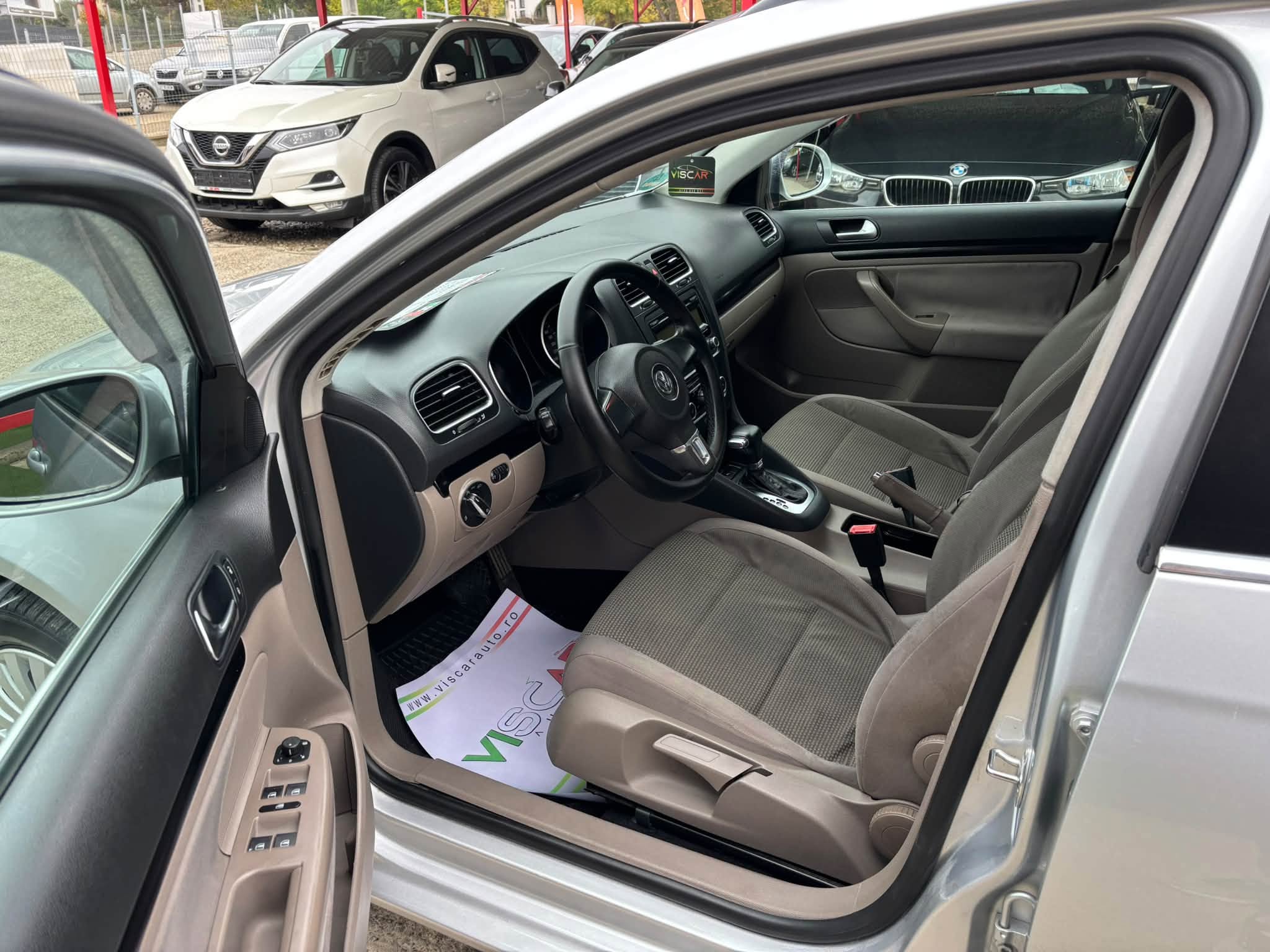 
								Volkswagen Golf 6 full									