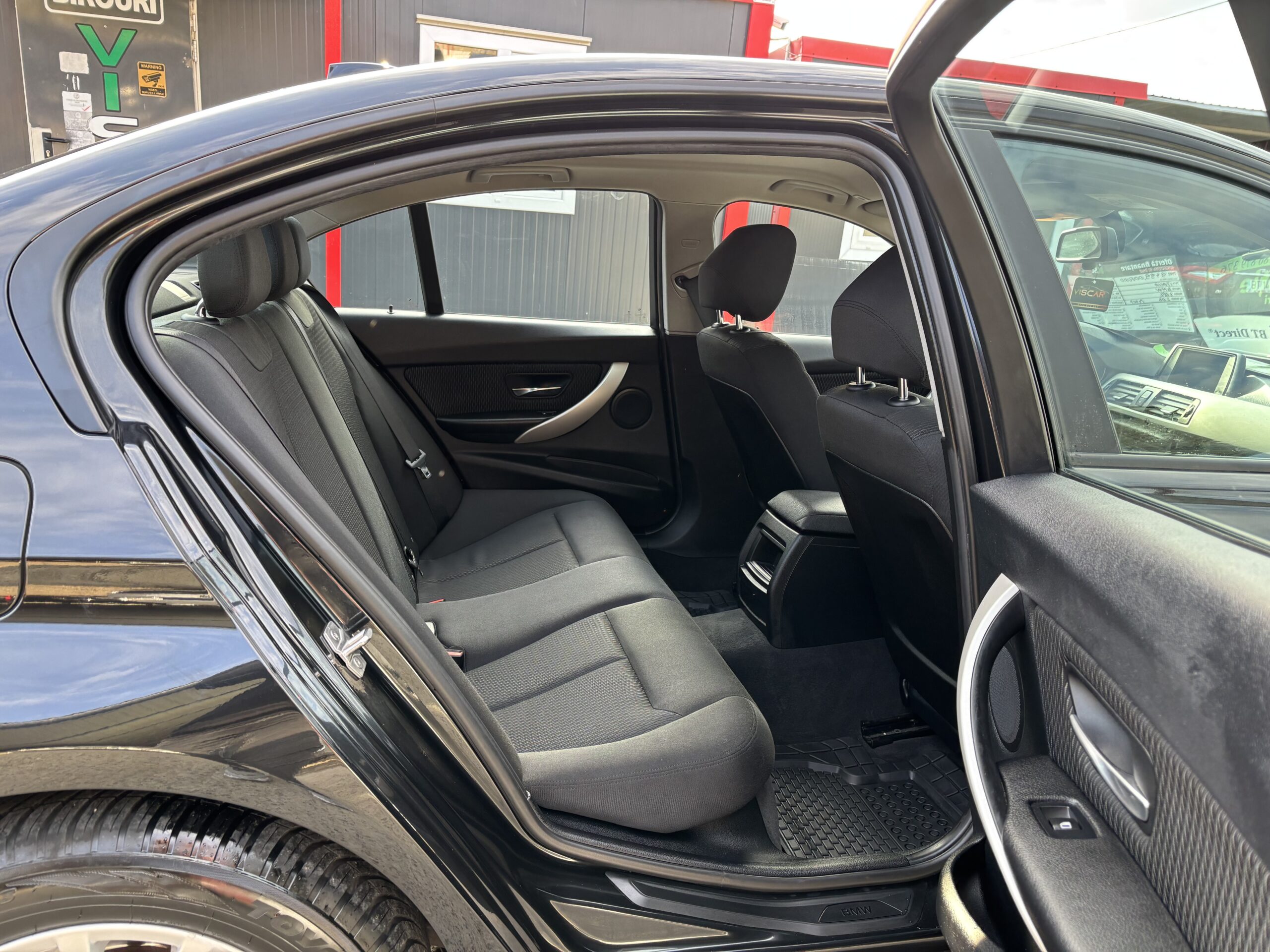 
								BMW F30 full									