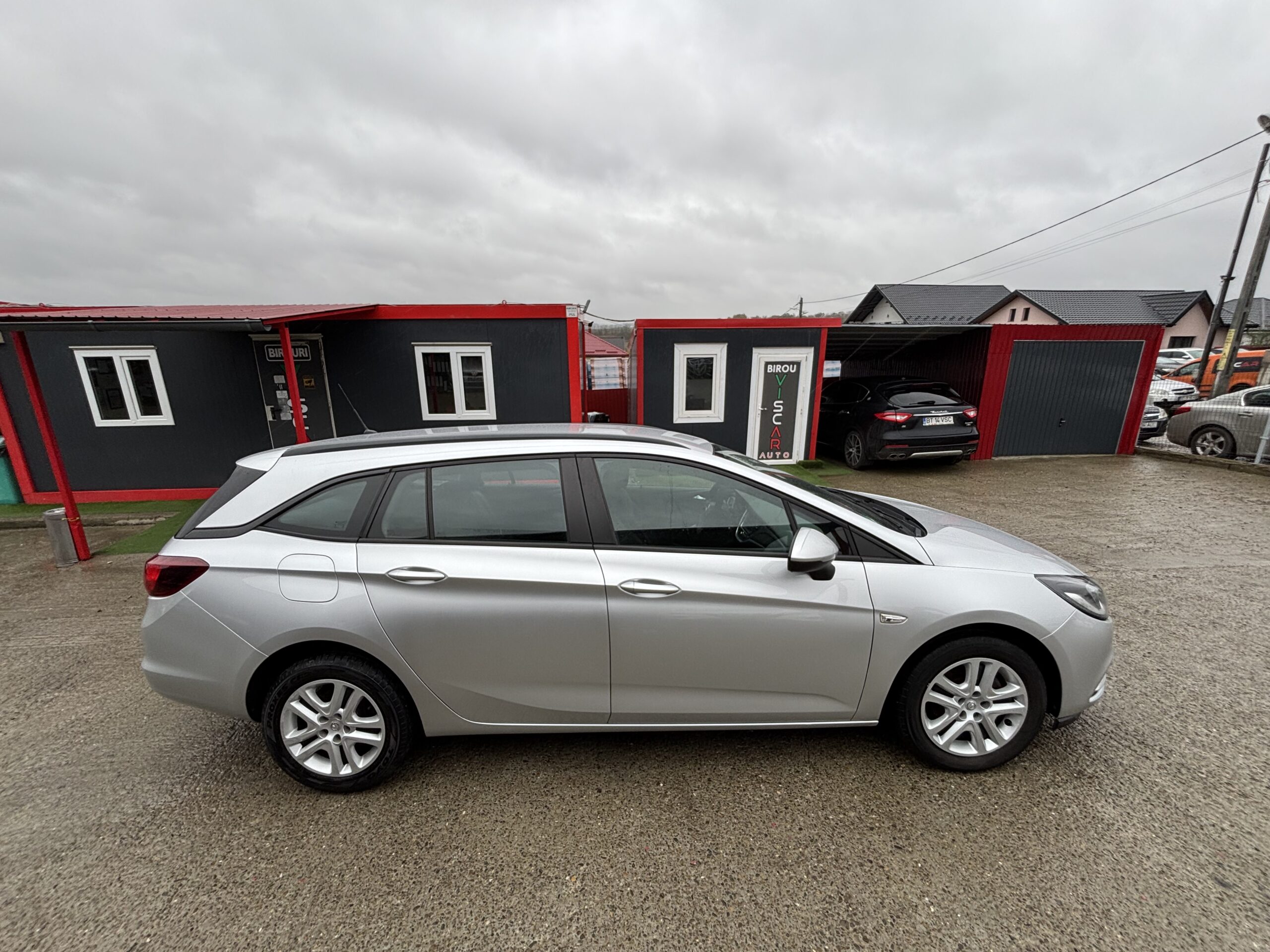 
								Opel Astra K full									