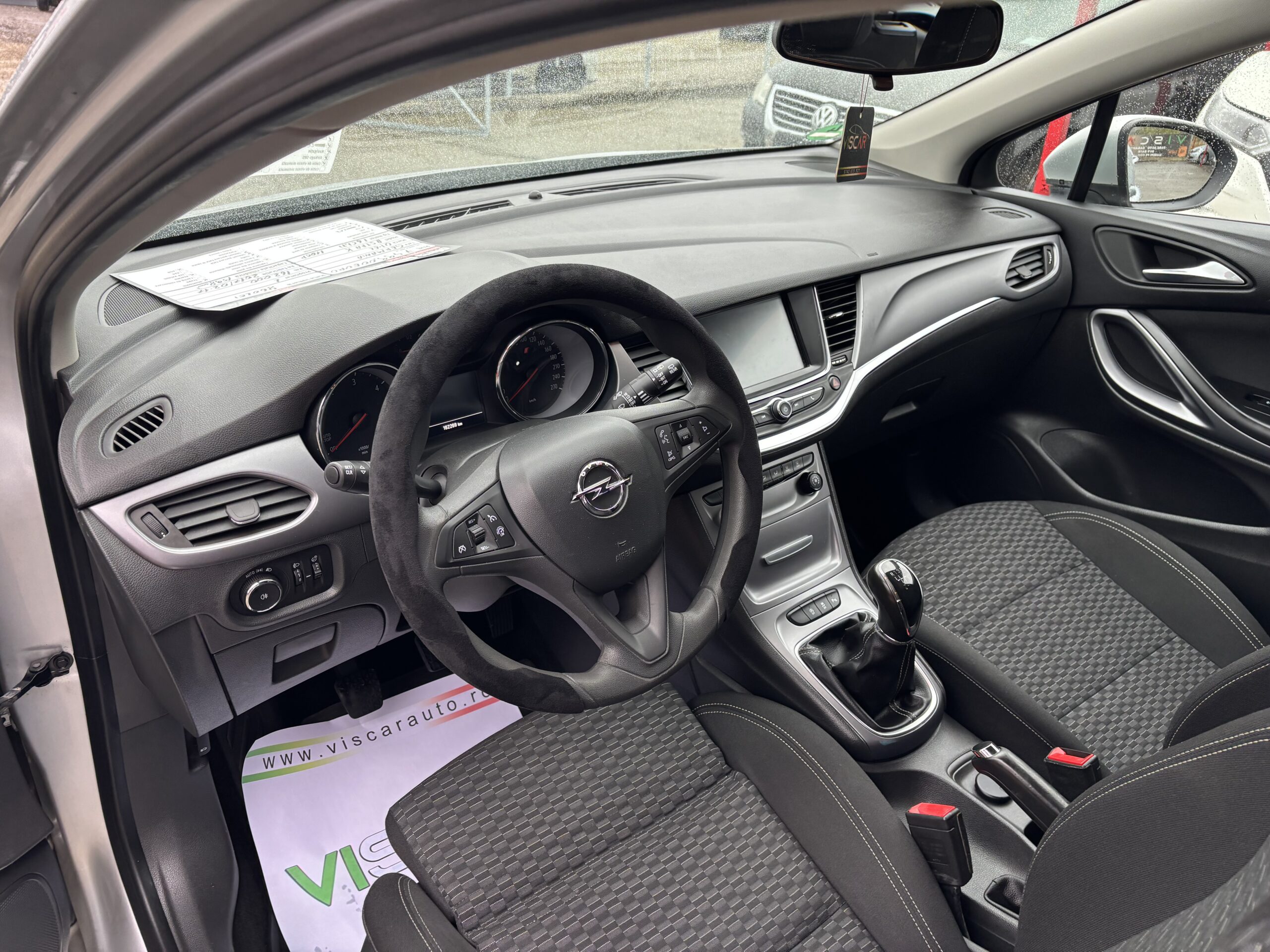 
								Opel Astra K full									