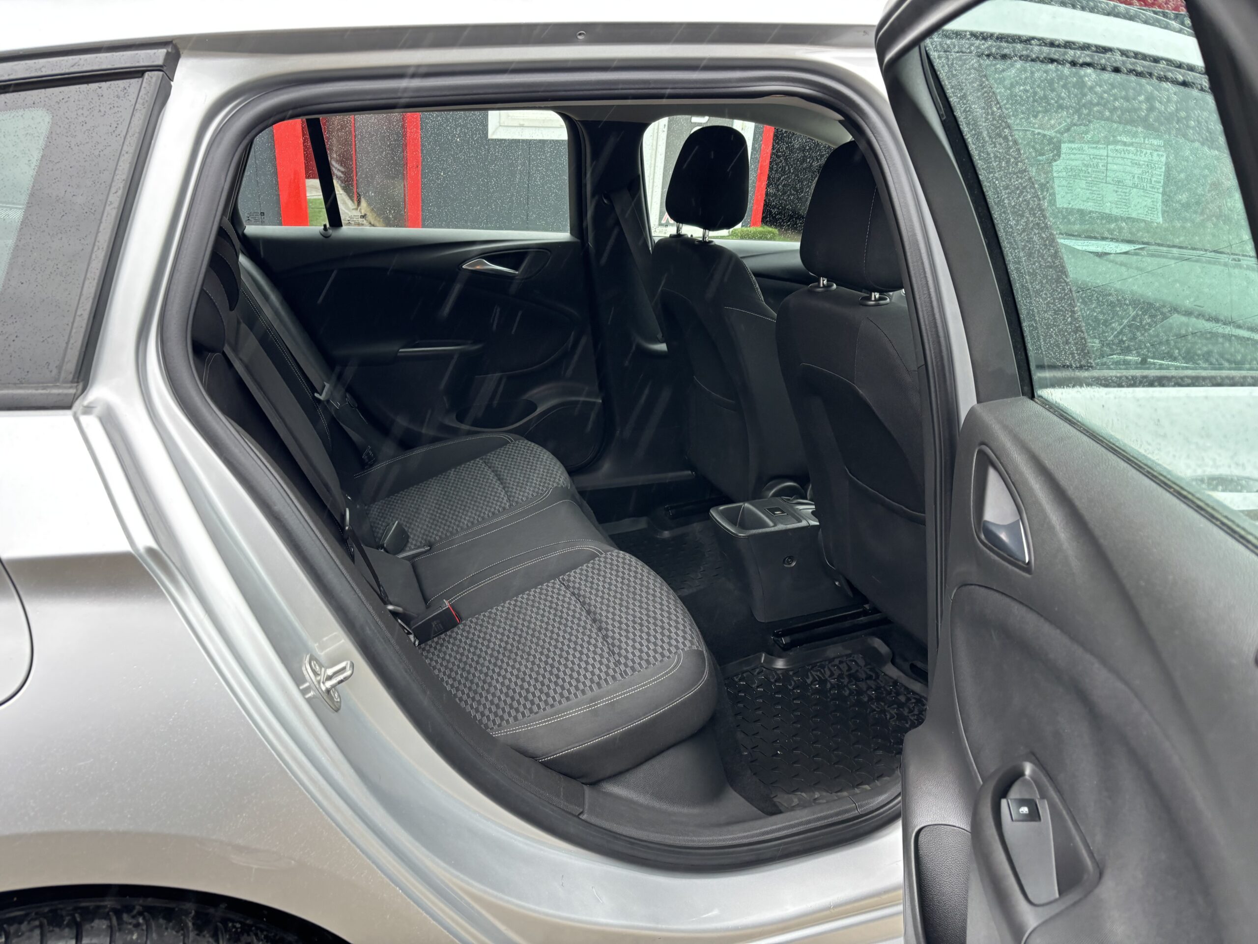 
								Opel Astra K full									