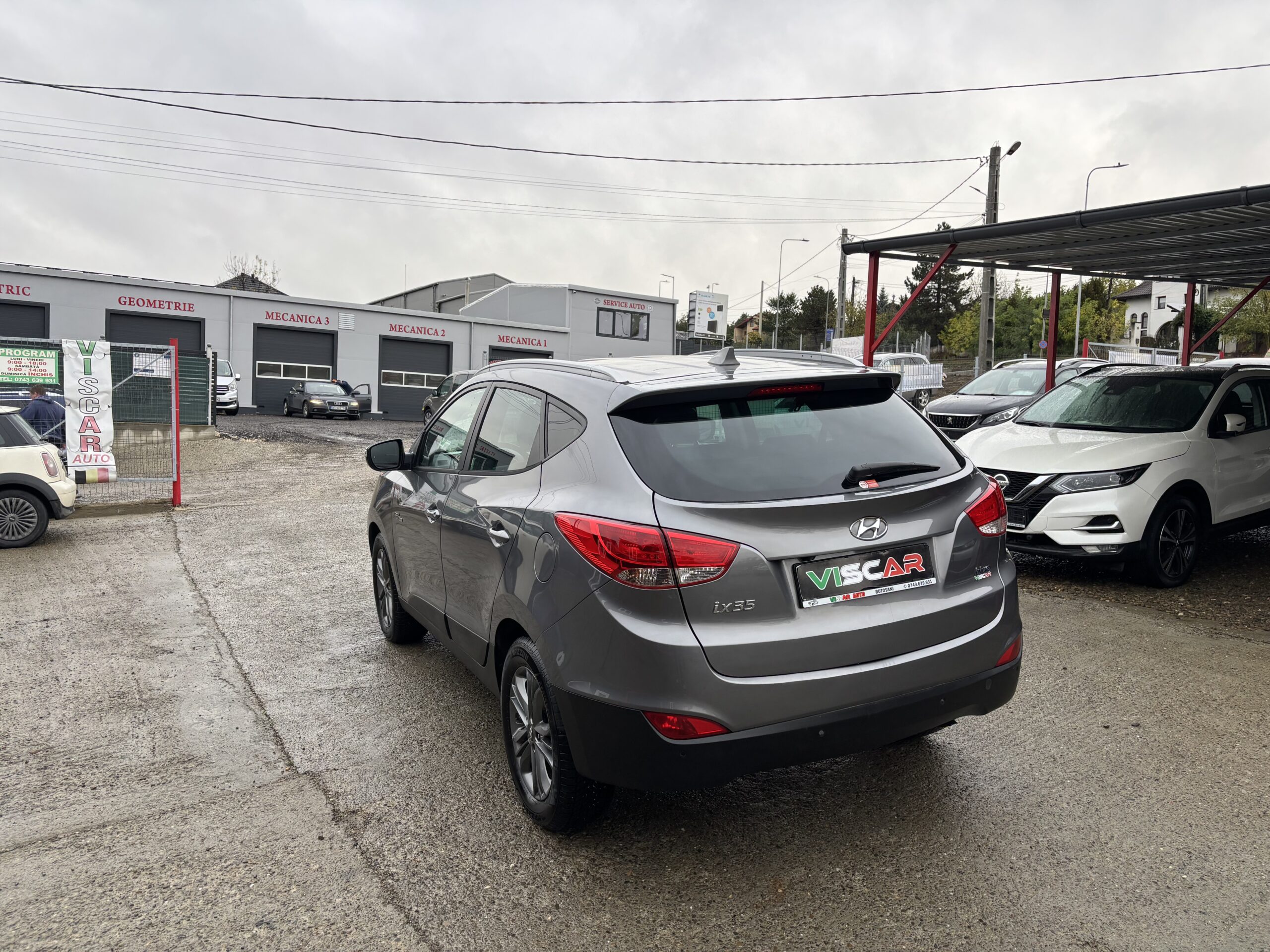 
								Hyundai ix35 full									