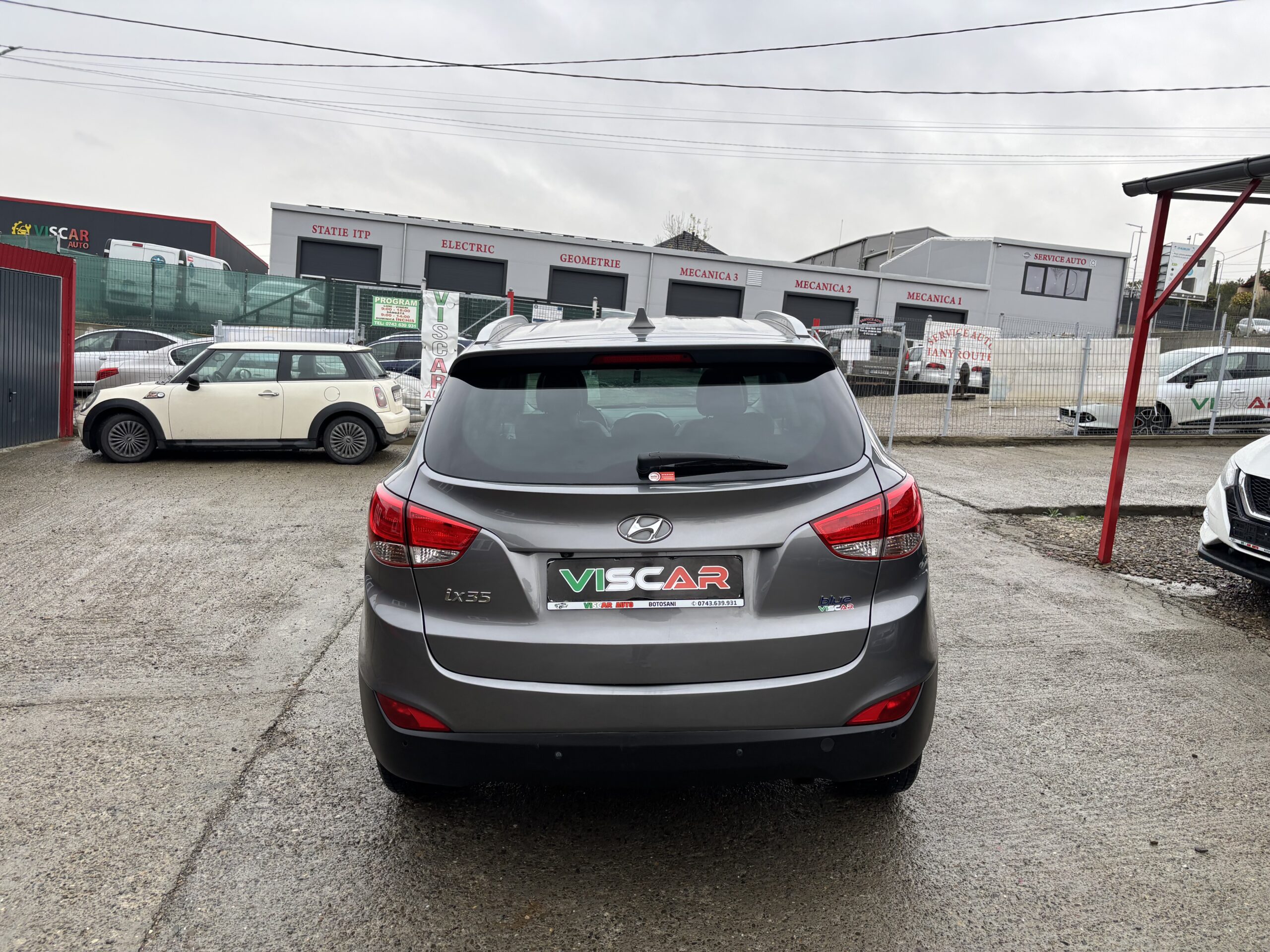 
								Hyundai ix35 full									