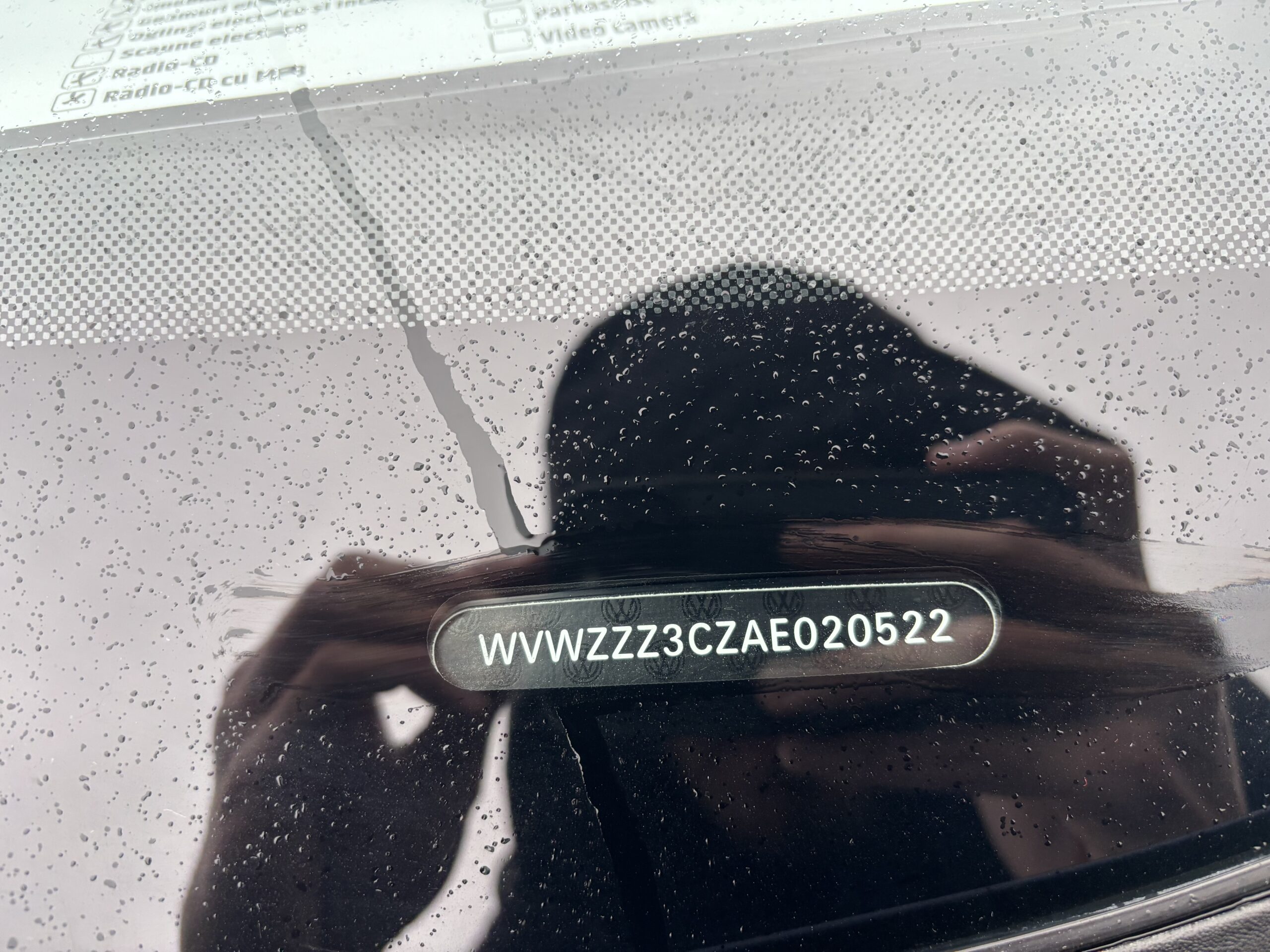 
								Volkswagen Passat full									