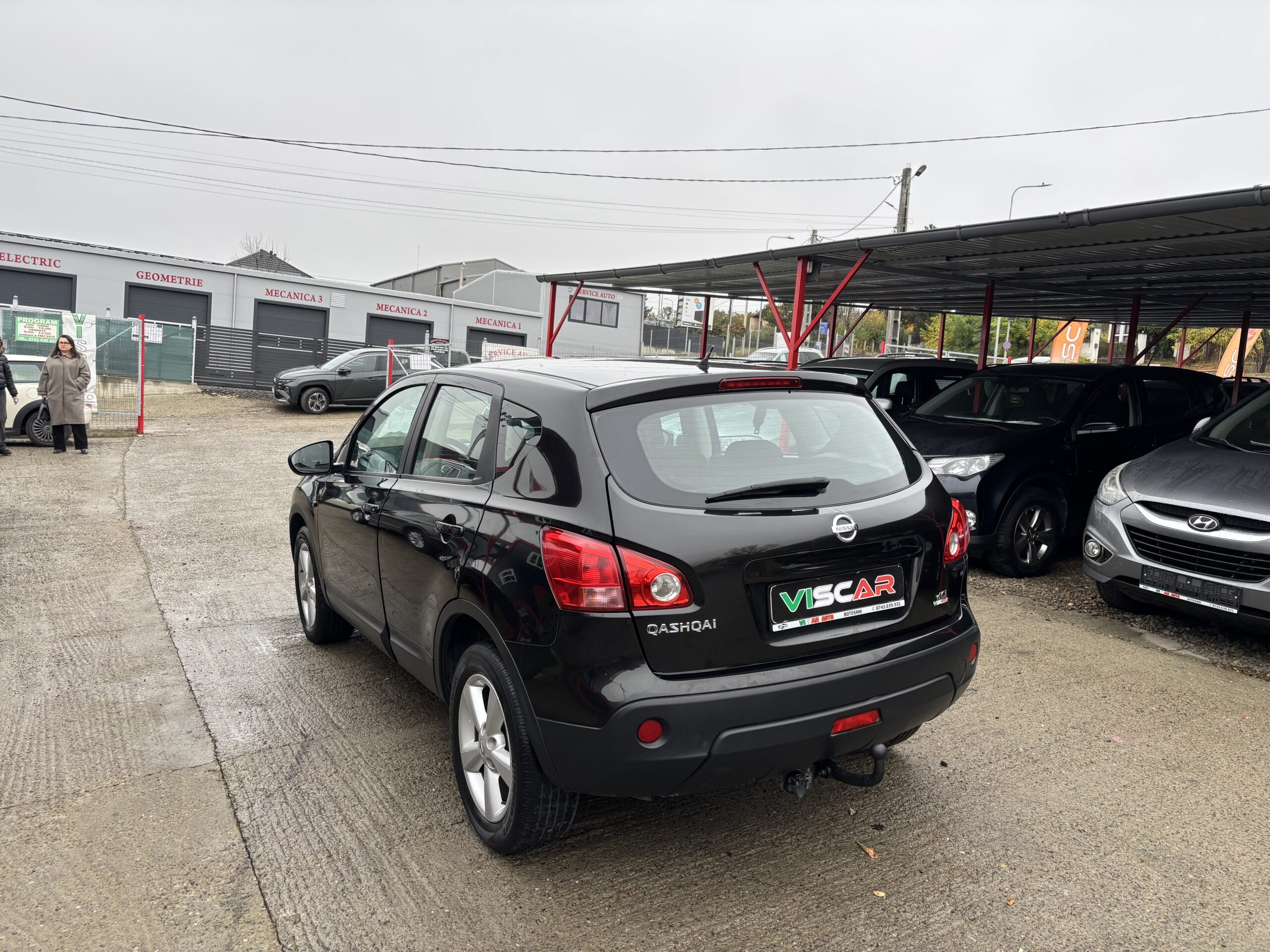 
								Nissan Qashqai full									