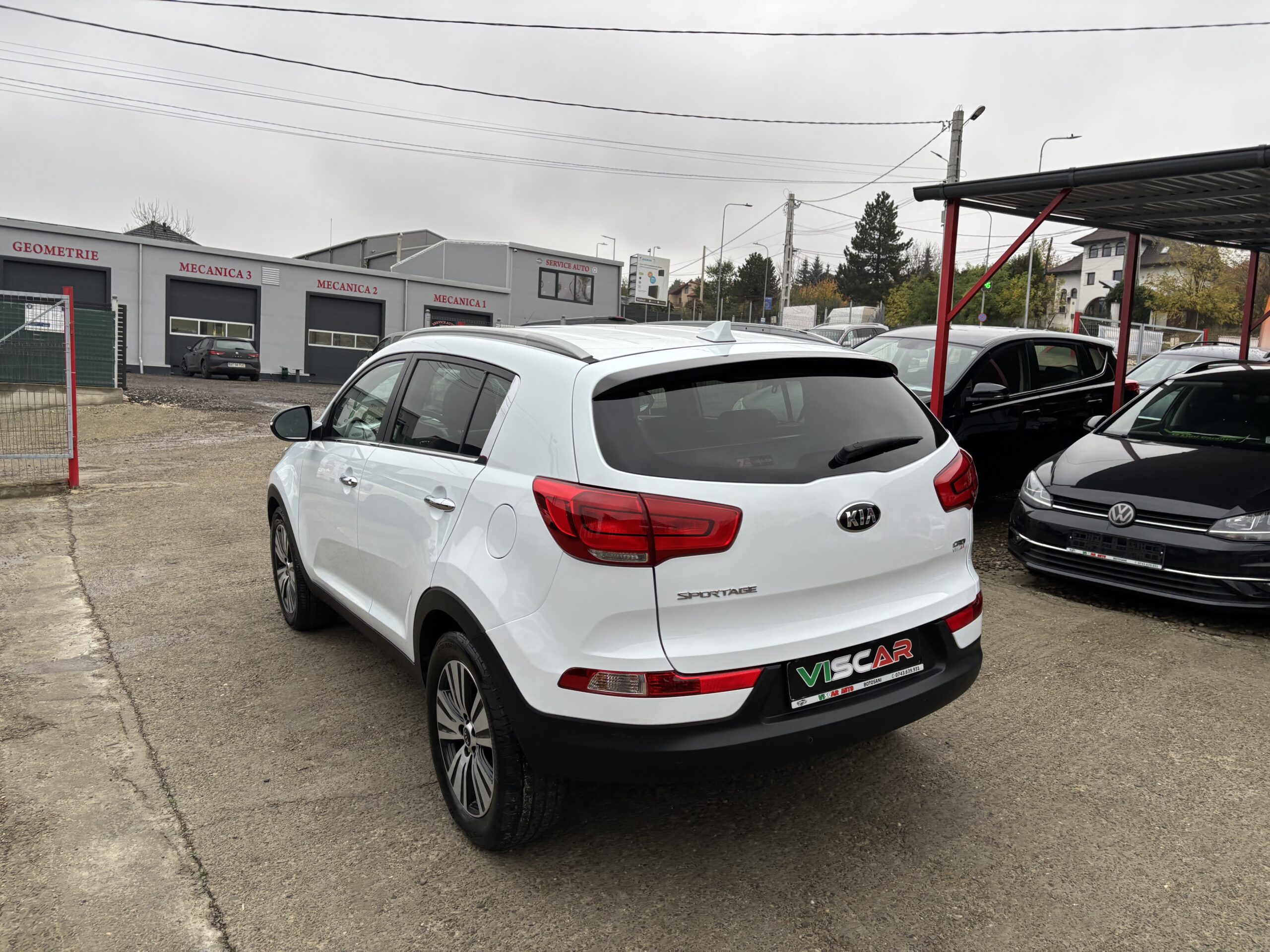 
								Kia Sportage full									
