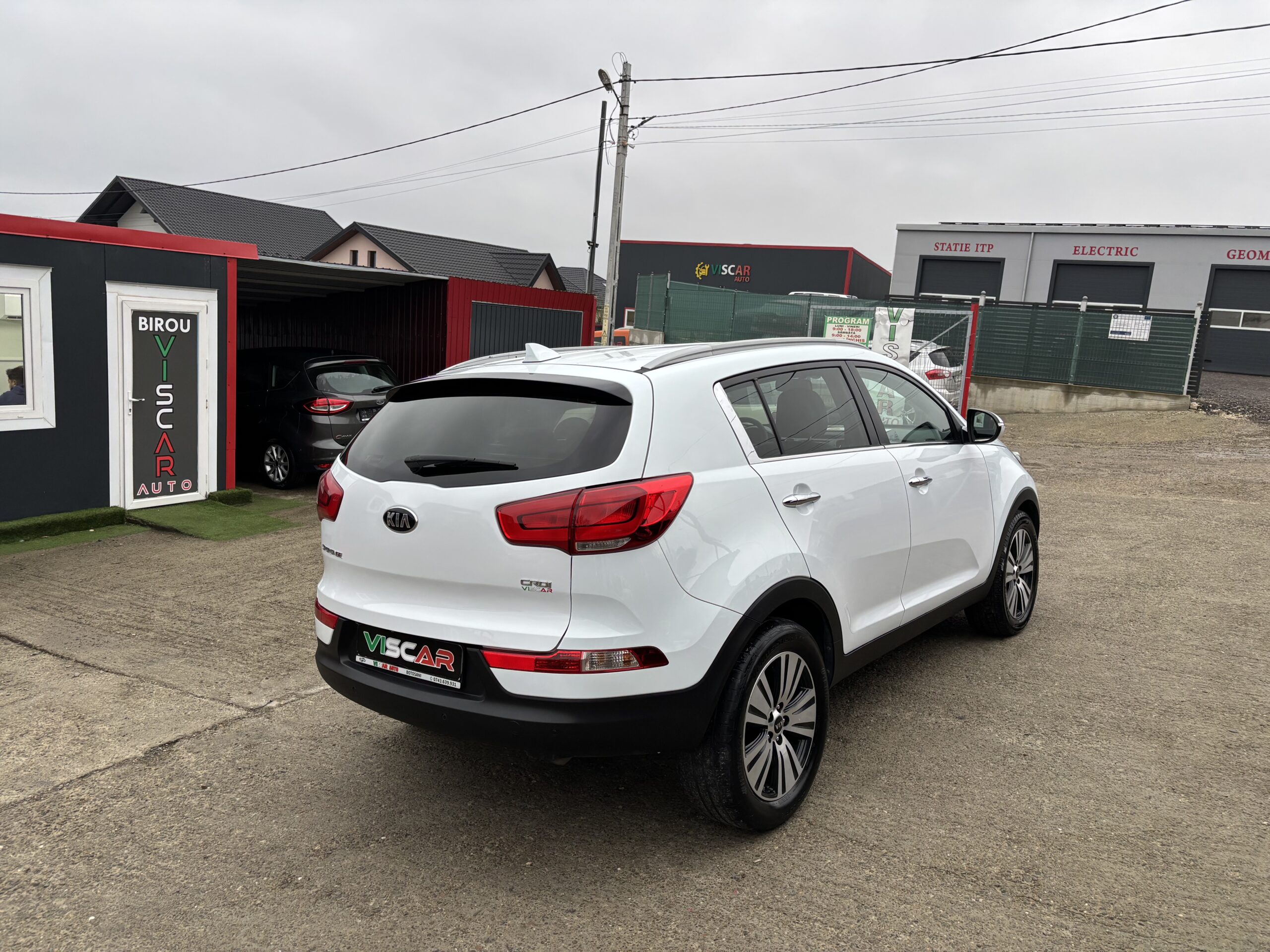 
								Kia Sportage full									