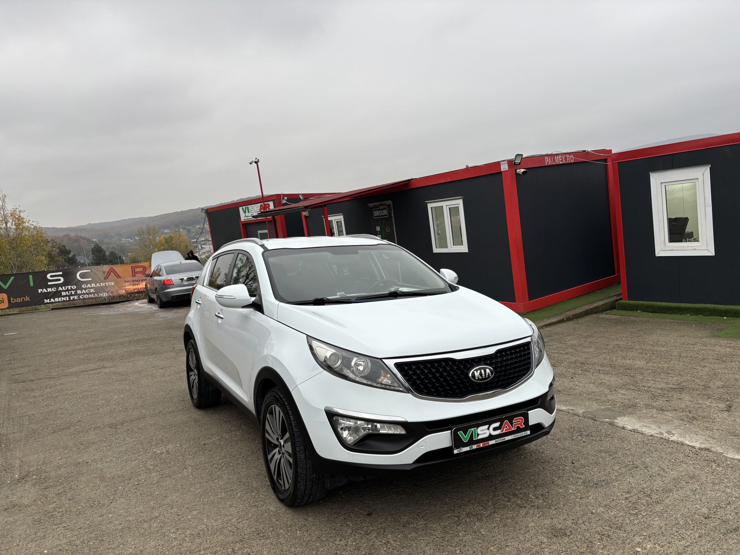 
								Kia Sportage full									