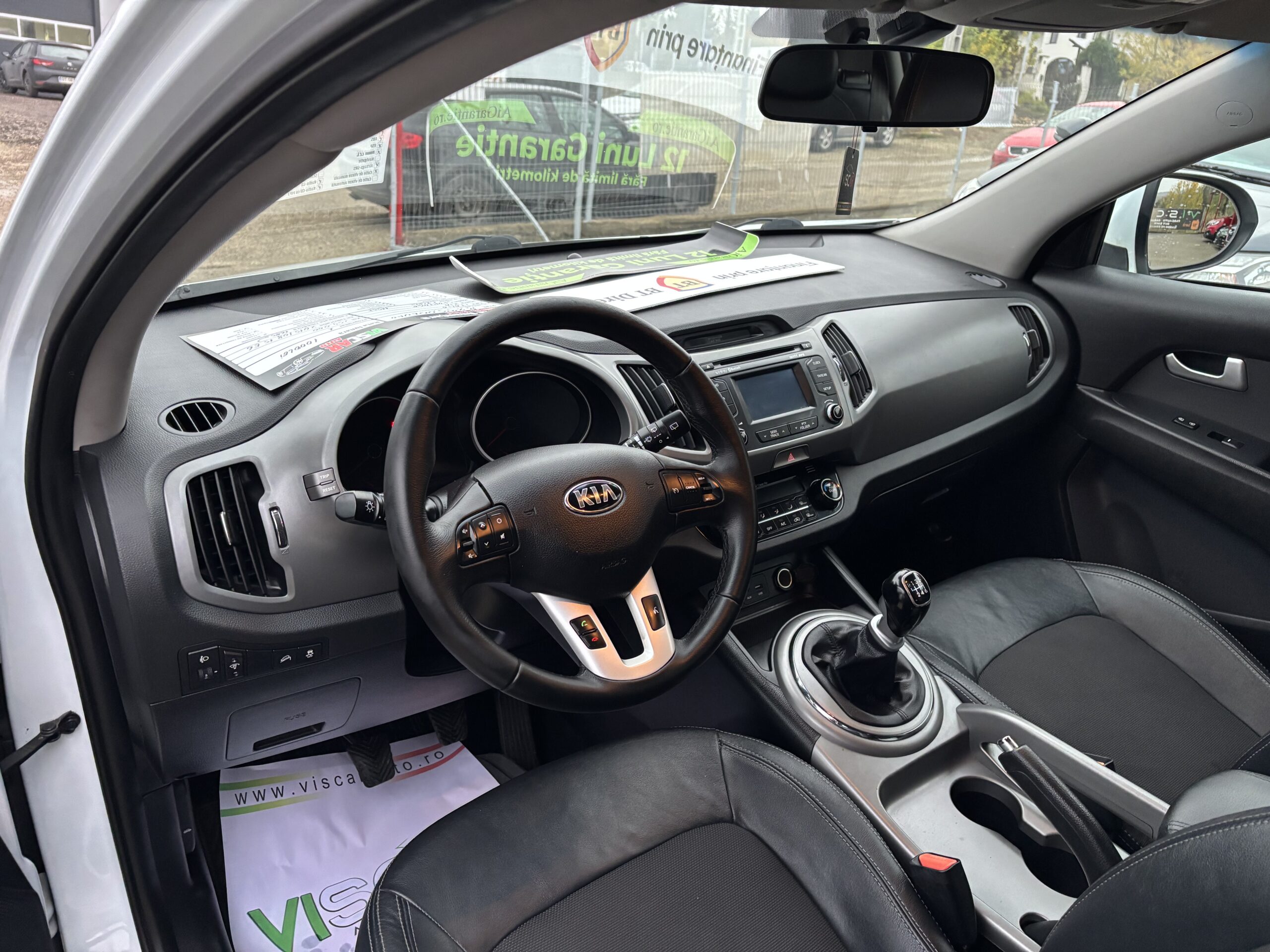 
								Kia Sportage full									
