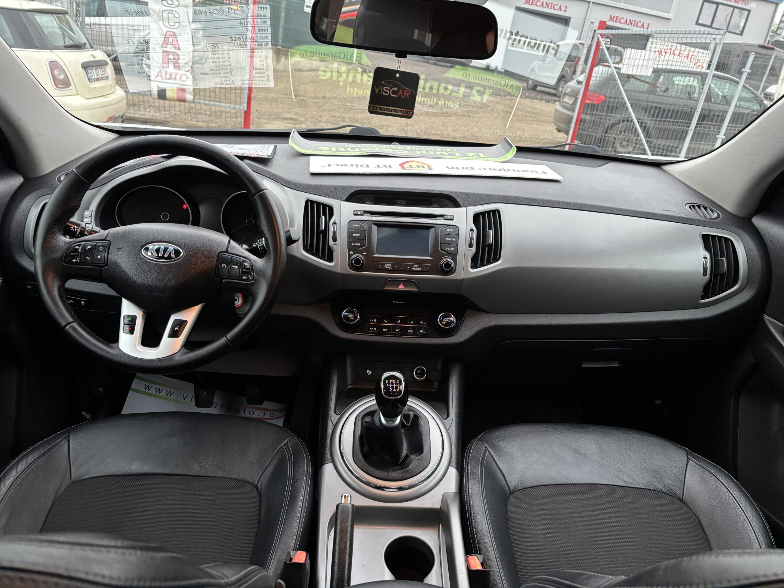 
								Kia Sportage full									